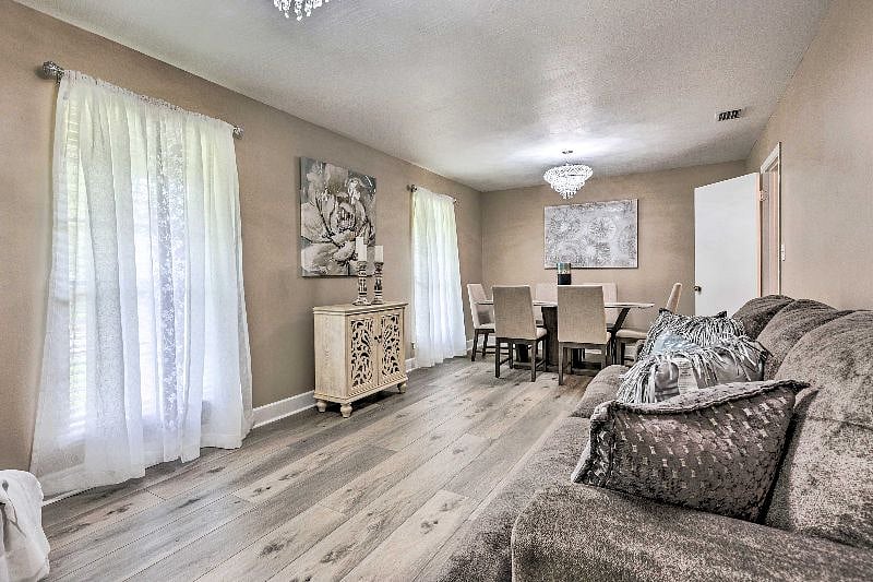 Furnished Finder property 521852_1 photo 12
