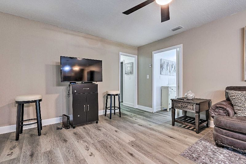 Furnished Finder property 521852_1 photo 18