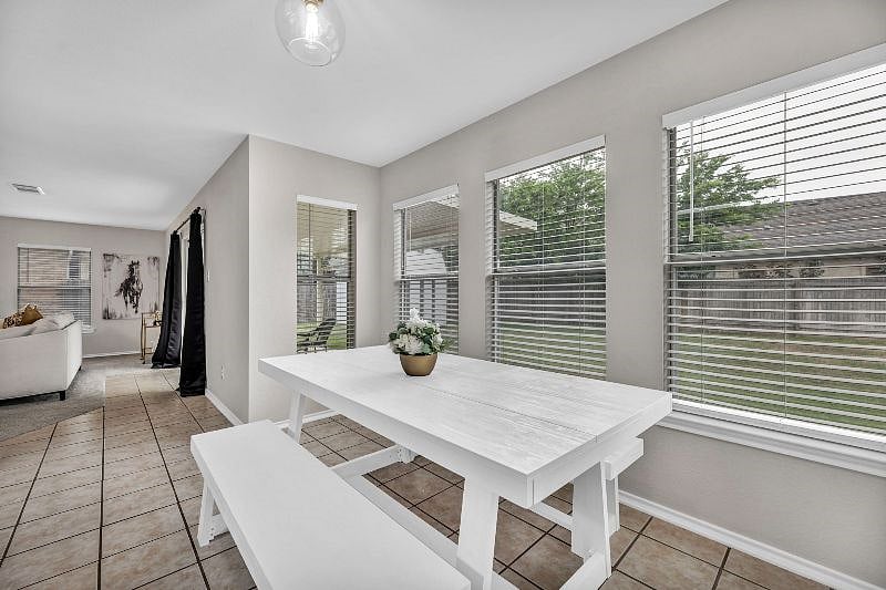 Furnished Finder property 522028_1 photo 12