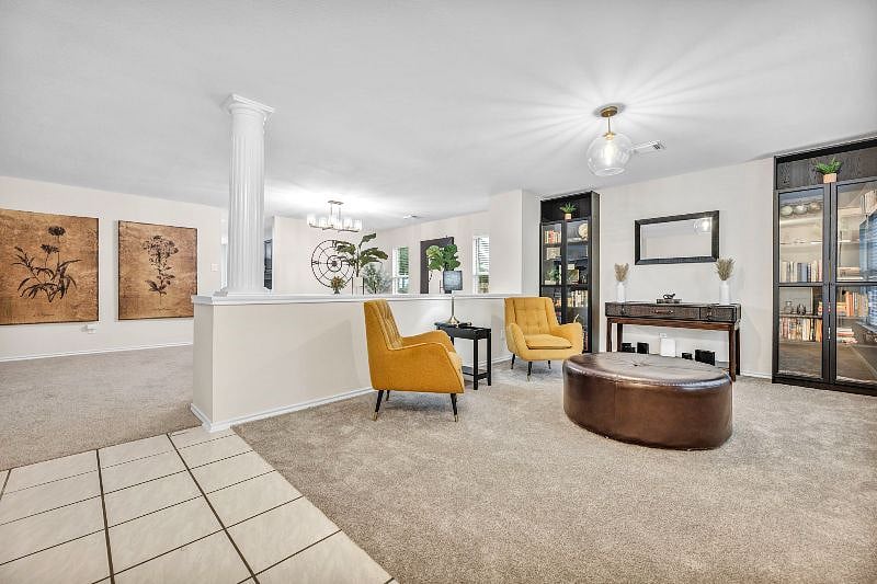 Foyer room at the entry of the home.