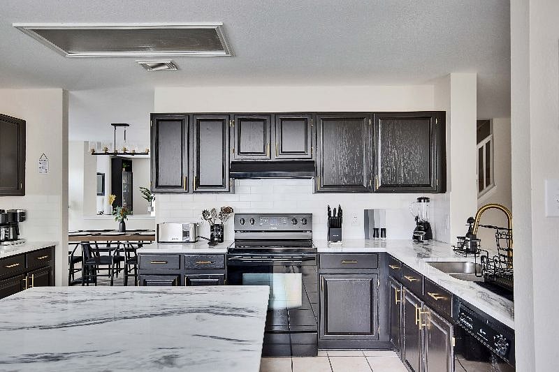 Fully equipped kitchen includes appliances, cookware, glassware, silverware and more.