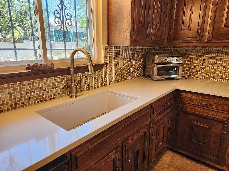 Furnished Finder property 522037_1 photo 15