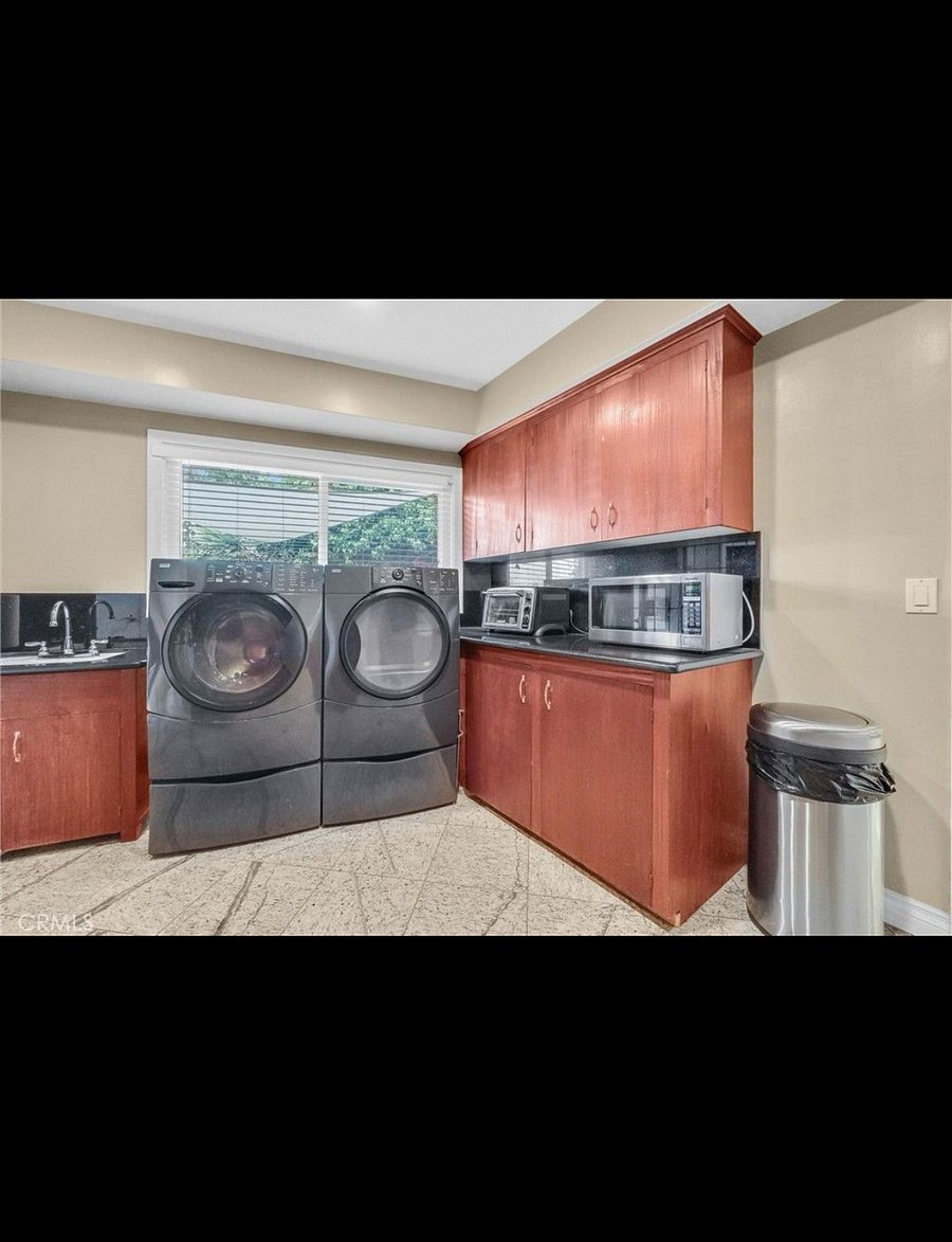 Furnished Finder property 522059_2 photo 11