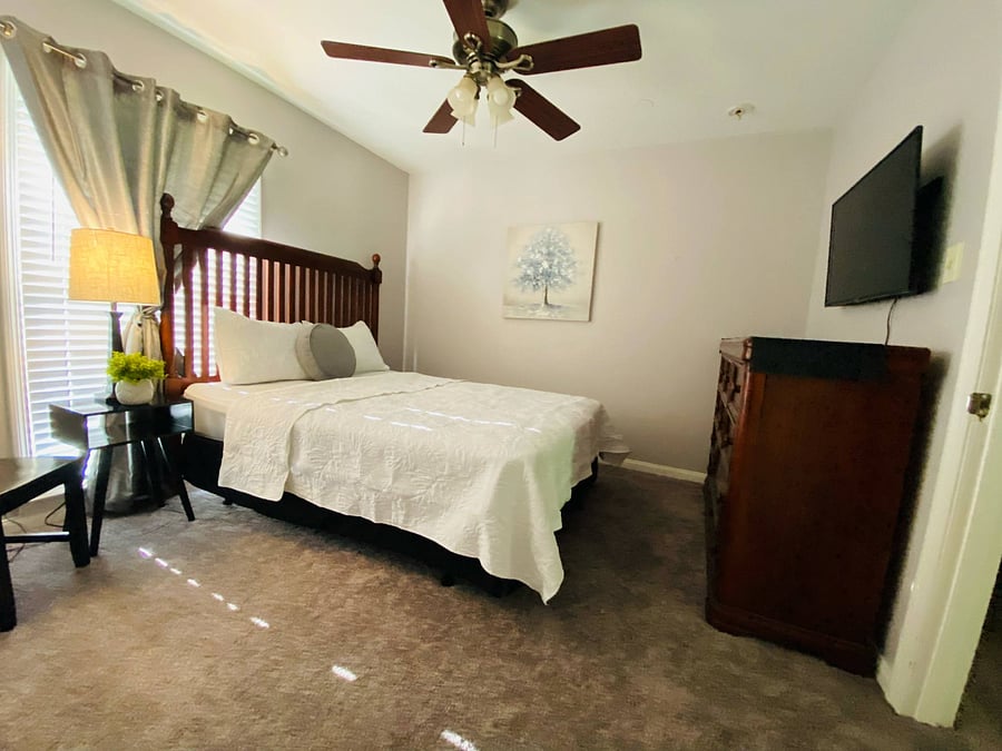 Furnished Finder property 522075_1 photo 8