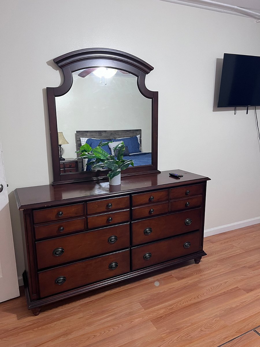 Furnished Finder property 522107_1 photo 3