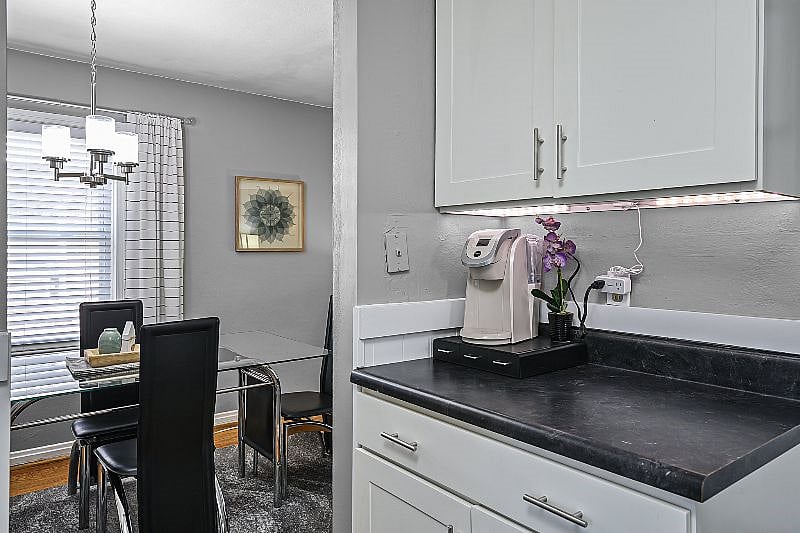 Furnished Finder property 522108_1 photo 6