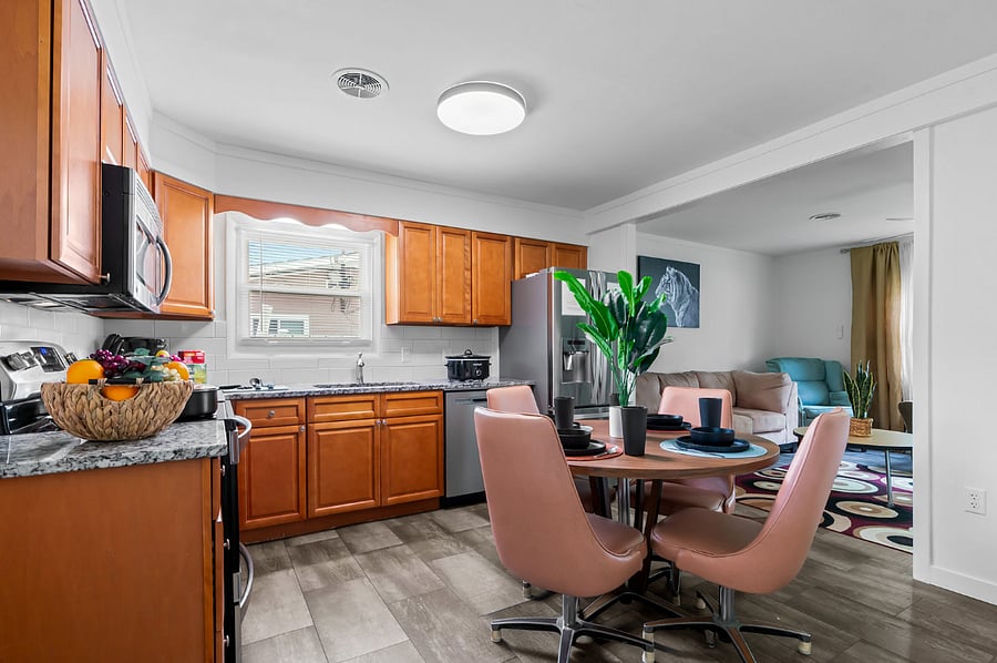 Enjoy a clean and charming kitchen thats ready for you and your family to cook, eat, and spend quality time together. From morning coffee to evening meals, its all set for your stay.