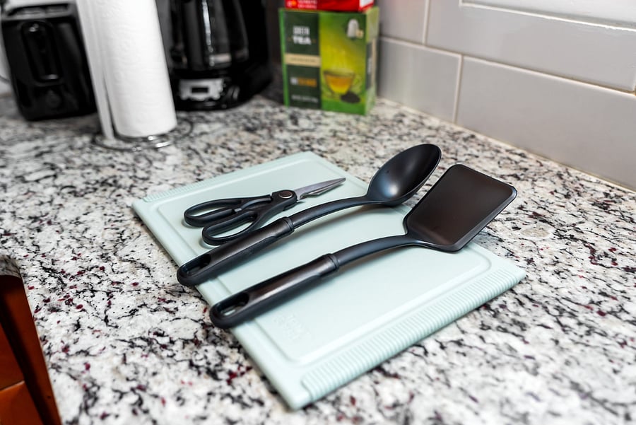 Our kitchen is fully stocked with cookware and all the essentials you need to easily prepare and enjoy your favorite meals. Experience the comfort of home cooking and dining in a space designed for your convenience and relaxation during your stay.