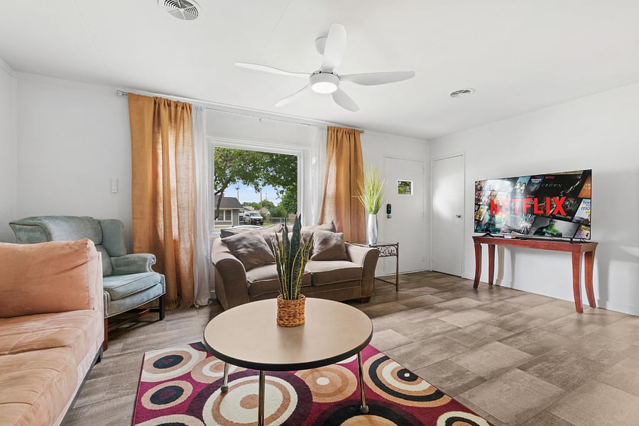 Kick back and unwind in our cozy living room, perfect for relaxing after a long day. Stream your favorite shows on a 50" smart TV with Netflix and all major streaming networksor just sink into the couch and enjoy a peaceful nap. Youve earned it.