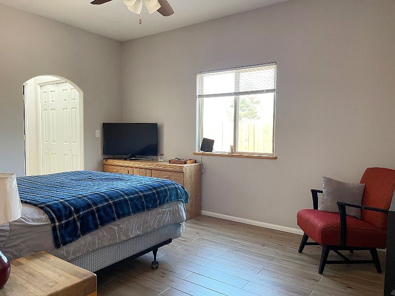 Furnished Finder property 522163_1 photo 18