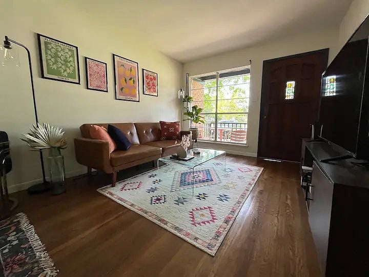 Furnished Finder property 522197_1 photo 3