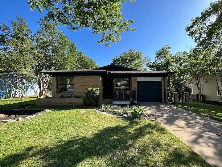 Furnished Finder property 522197_1 photo 22