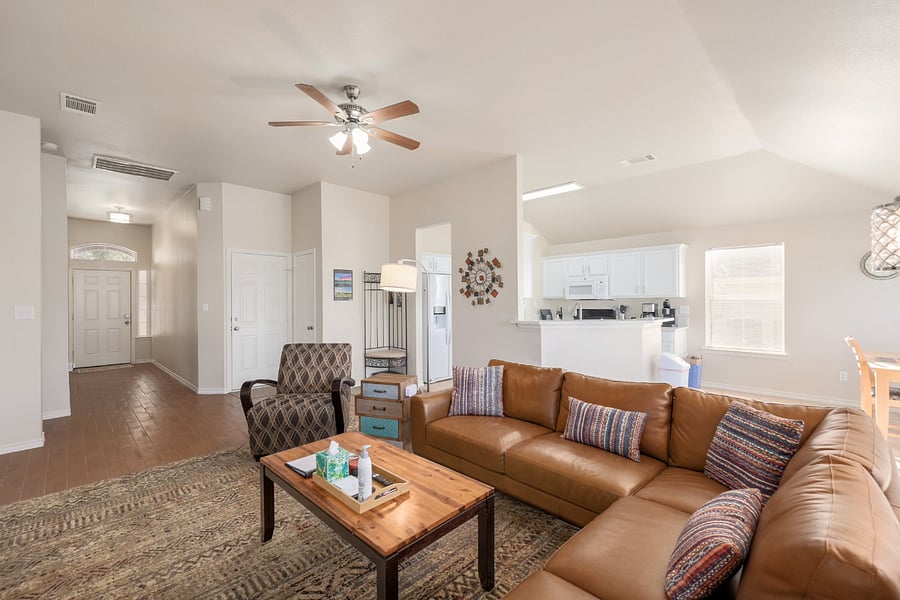 Furnished Finder property 522252_1 photo 6