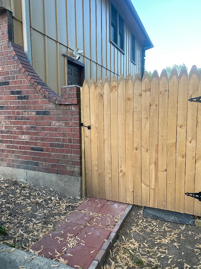 Guest/tenant entrance