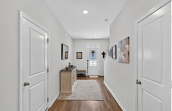 Furnished Finder property 522338_1 photo 3