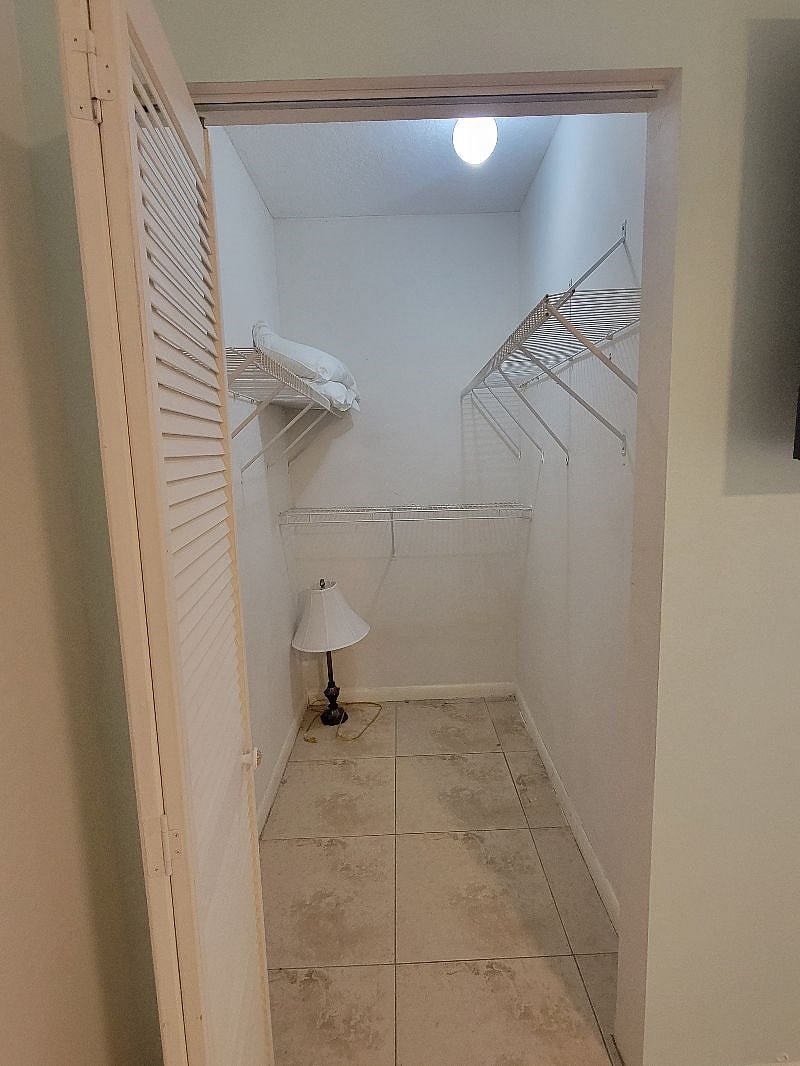 Furnished Finder property 522361_1 photo 7