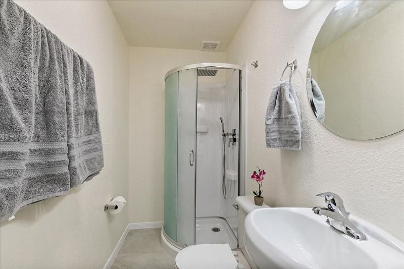 Furnished Finder property 522373_1 photo 13