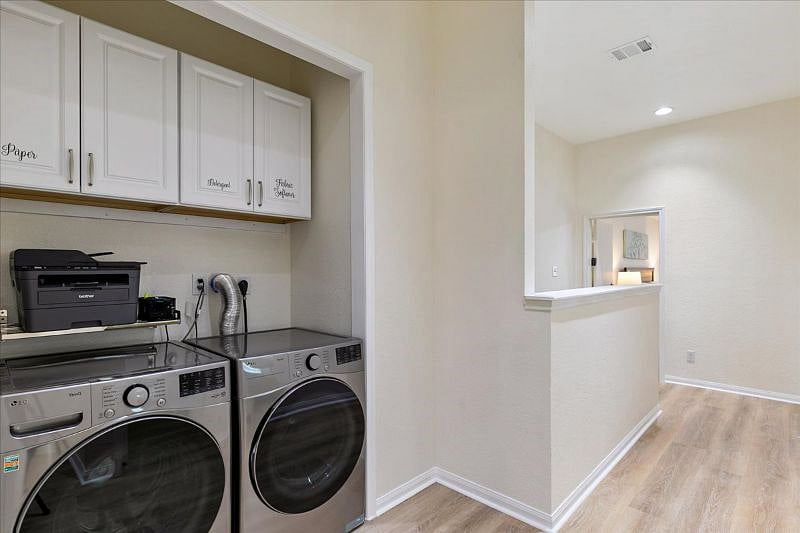 Furnished Finder property 522373_1 photo 6