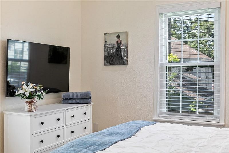 Furnished Finder property 522373_1 photo 15