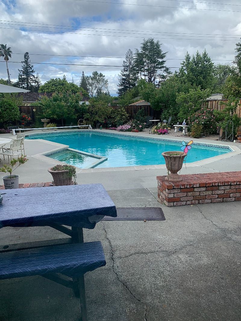 Furnished Finder property 522375_1 photo 10