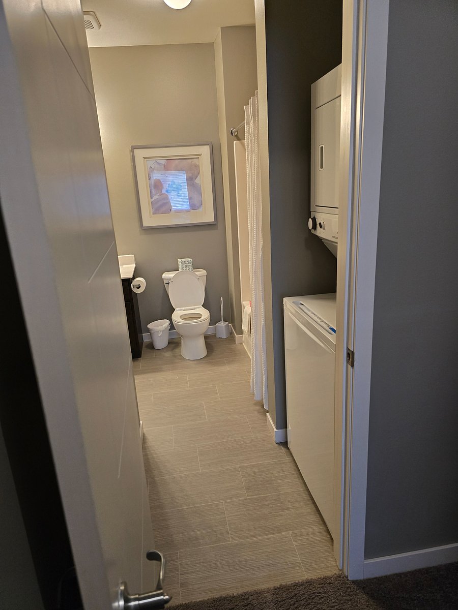 Furnished Finder property 522448_1 photo 31