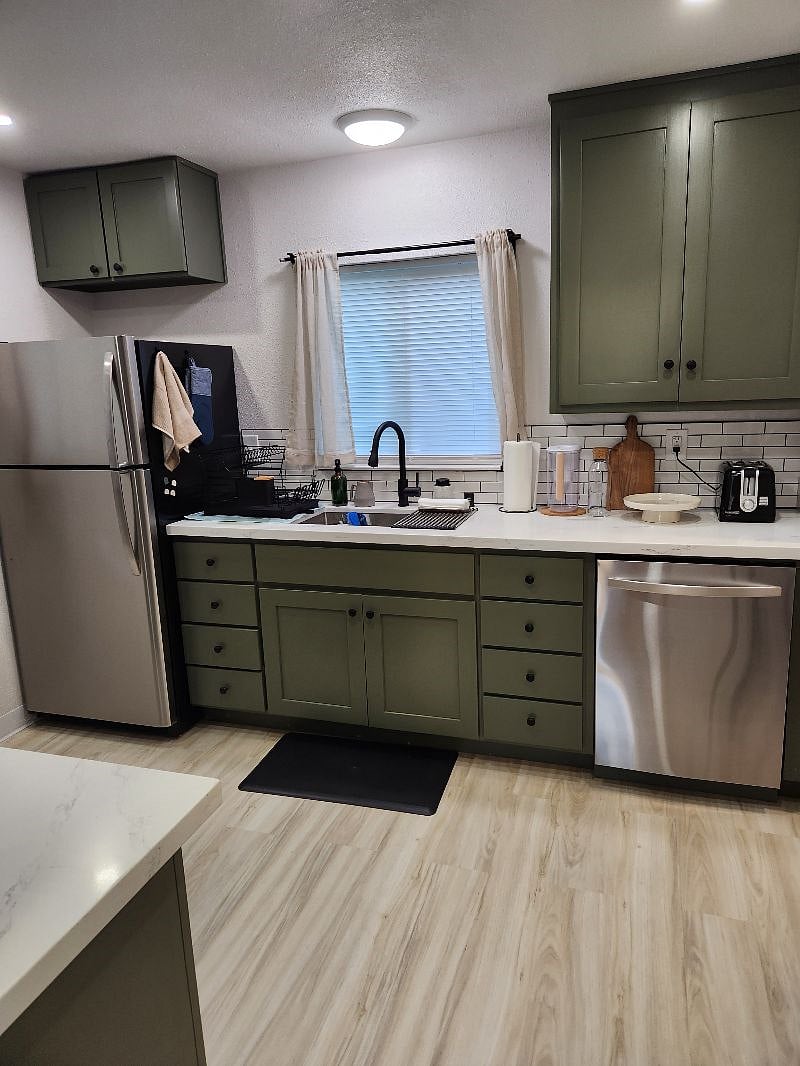 Furnished Finder property 522454_1 photo 6