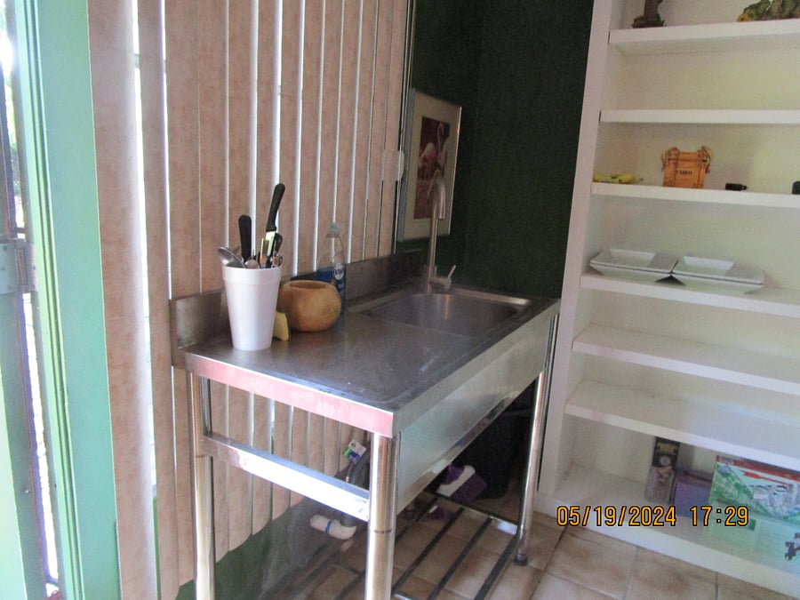 Furnished Finder property 522455_1 photo 8