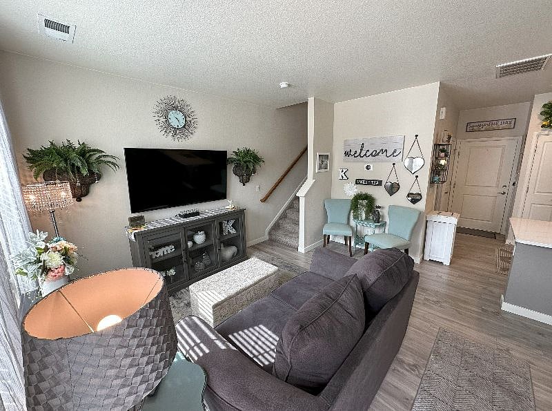 Furnished Finder property 522505_1 photo 6