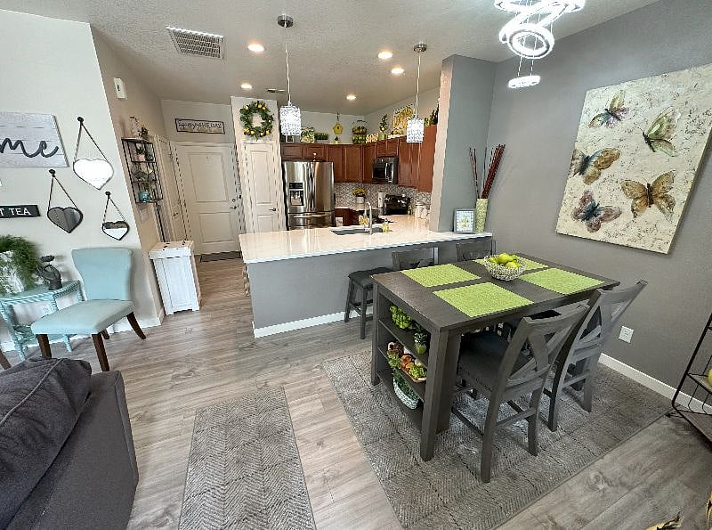 Furnished Finder property 522505_1 photo 9
