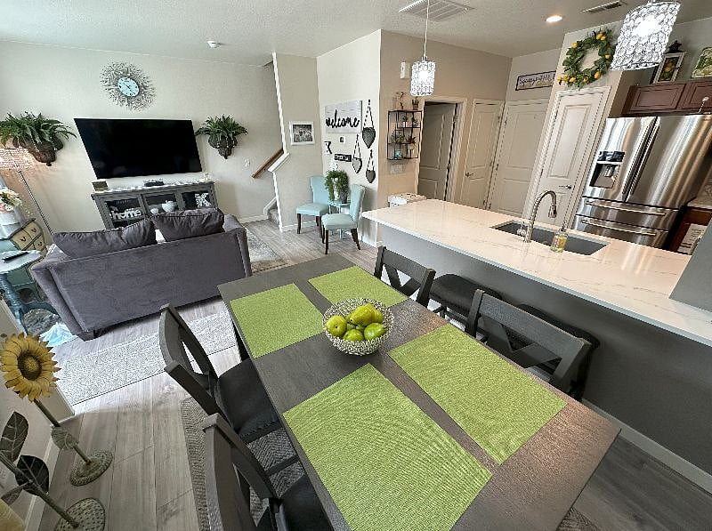 Furnished Finder property 522505_1 photo 10