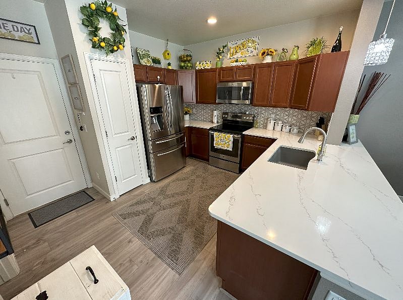 Furnished Finder property 522505_1 photo 12