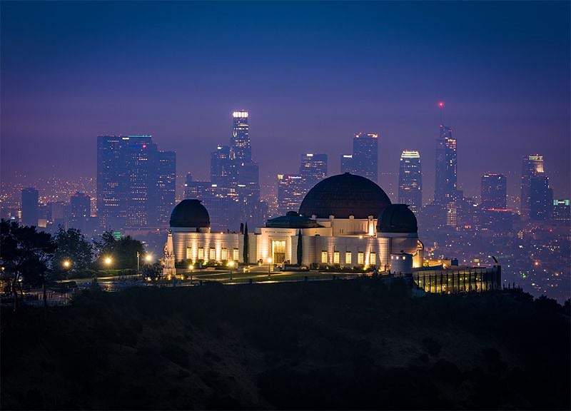 Griffith Park and other Los Angeles iconic destinations are a short 40 minutes away. Satisfy your hunger for adventure