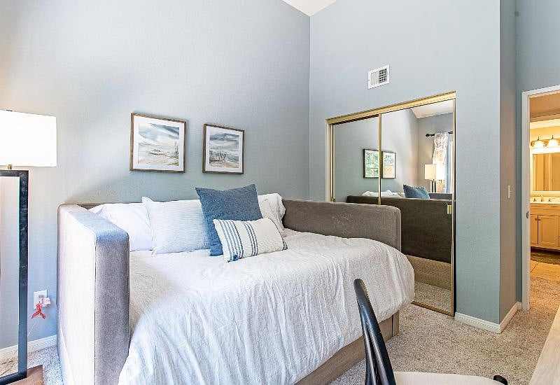 Full size Murphy bed and trundle gives you the versatility to sleep a few more or to just have a comfy place to take a break from desk work