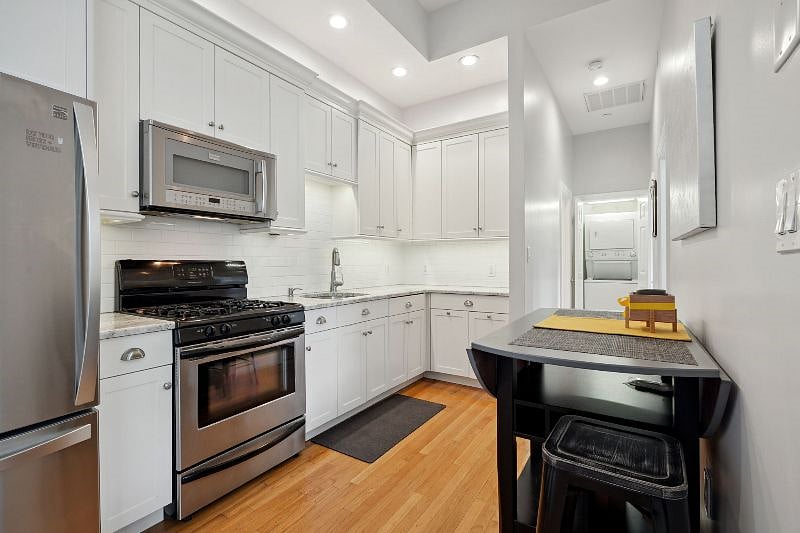 Furnished Finder property 522637_1 photo 7