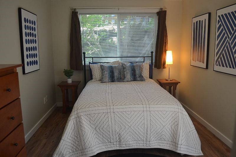 Furnished Finder property 522648_1 photo 13