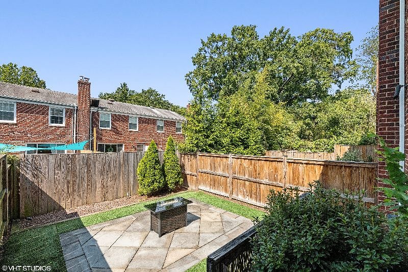 Furnished Finder property 522703_1 photo 23