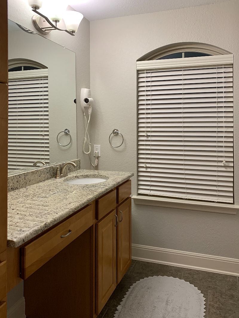 Furnished Finder property 522717_1 photo 12