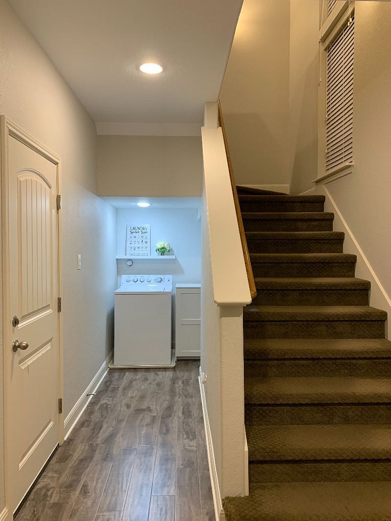 Furnished Finder property 522717_1 photo 13