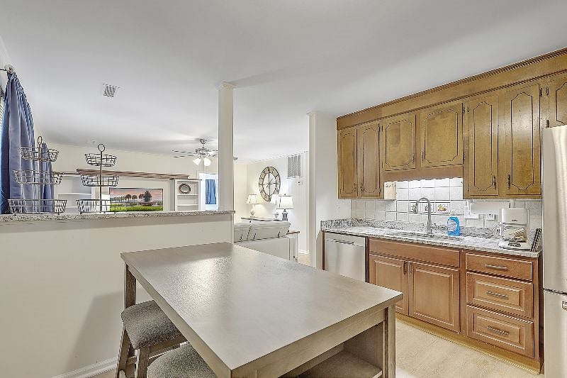 Furnished Finder property 522781_1 photo 12