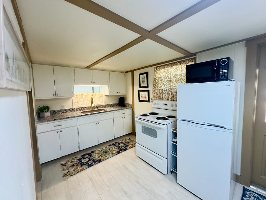Furnished Finder property 522798_1 photo 15