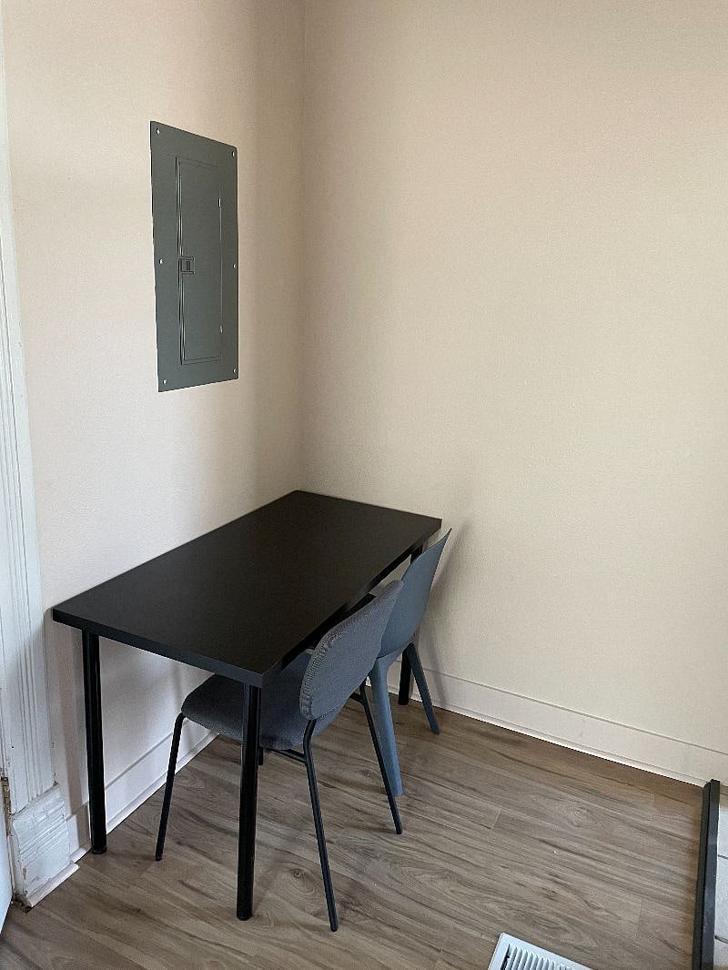 Furnished Finder property 522861_2 photo 5