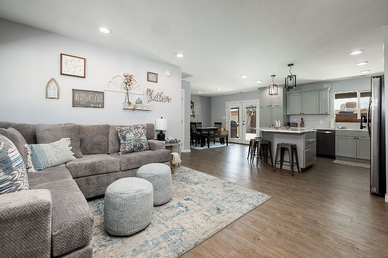 Furnished Finder property 522897_1 photo 1