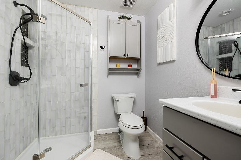 Furnished Finder property 522897_1 photo 17