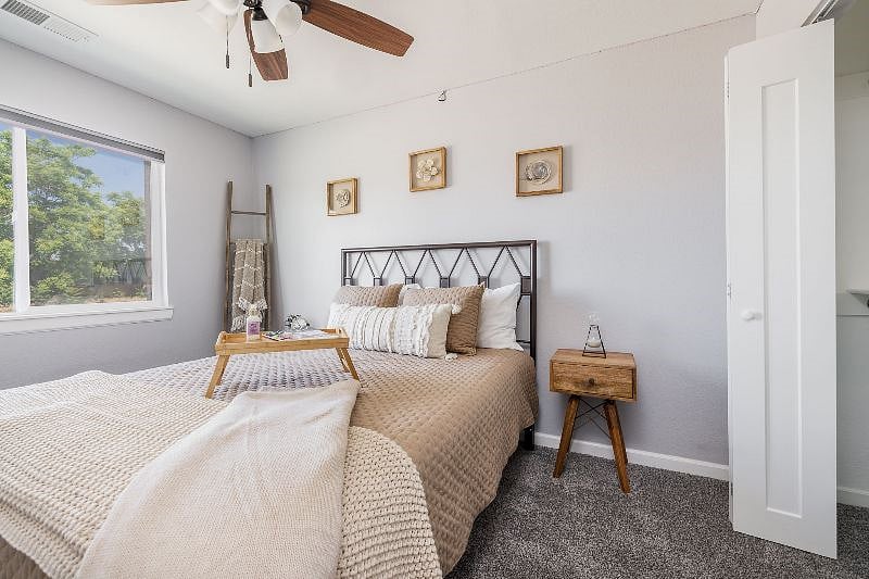 Furnished Finder property 522897_1 photo 16