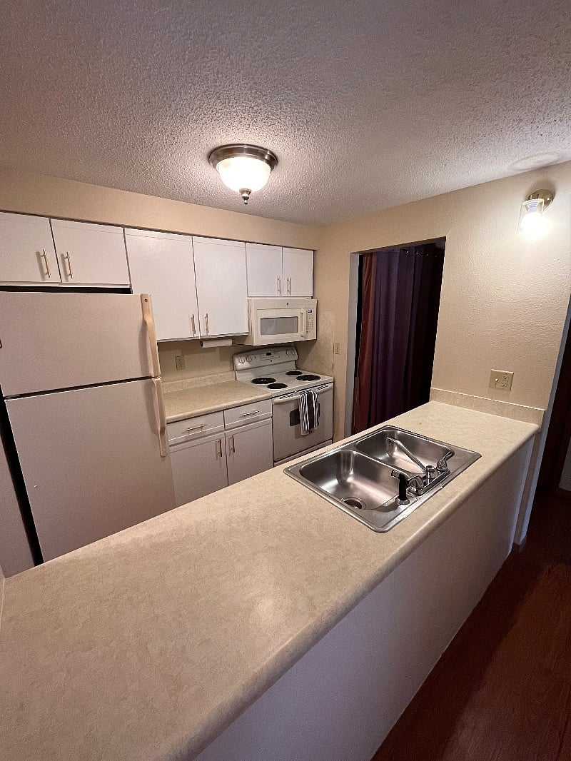 Furnished Finder property 523059_1 photo 11