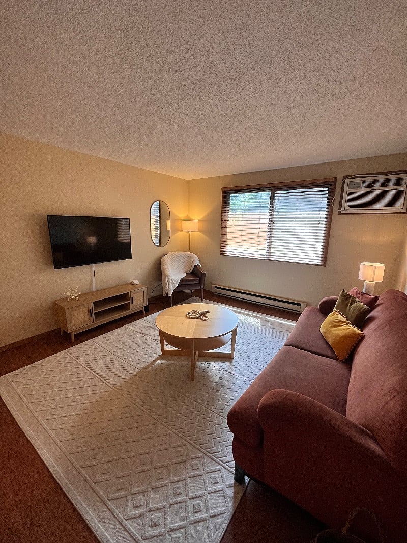 Furnished Finder property 523059_1 photo 18