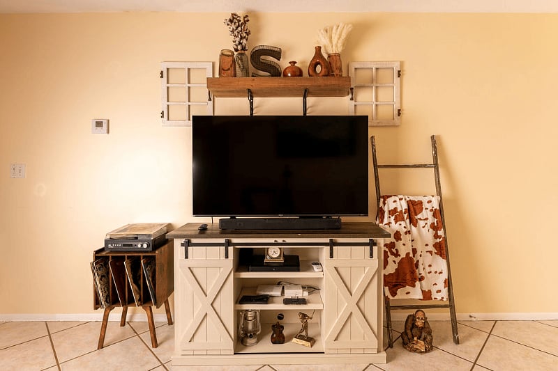 Furnished Finder property 523103_1 photo 16