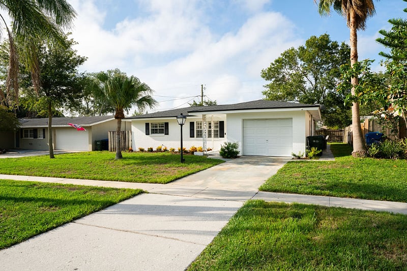 Furnished Finder property 523103_1 photo 30
