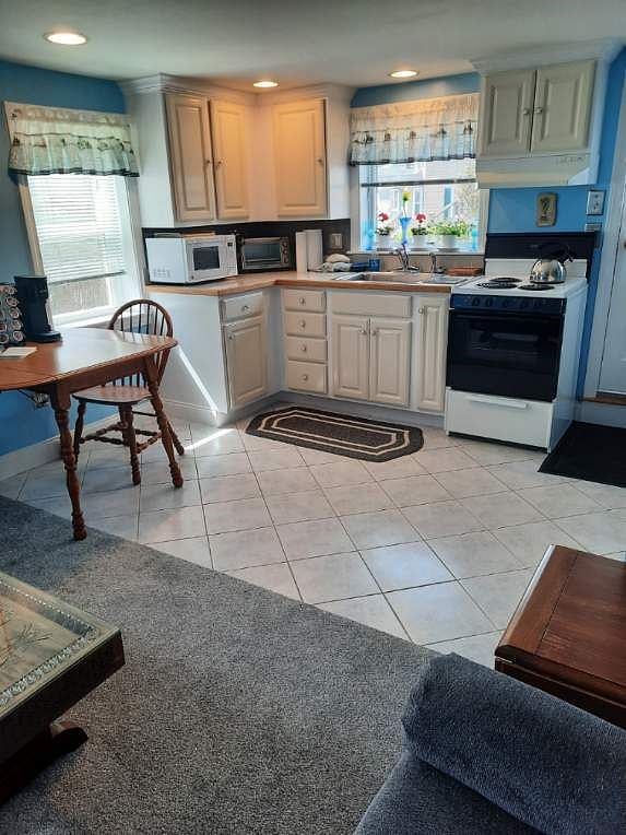 Furnished Finder property 523271_1 photo 3