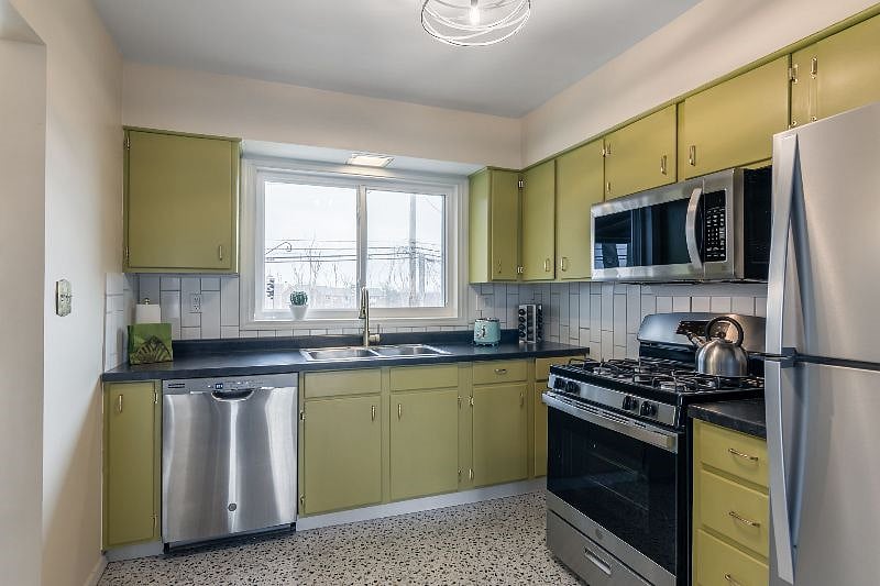 Furnished Finder property 523299_1 photo 7